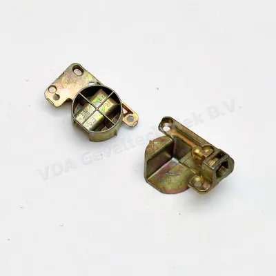 ROTO HOEKLAGER ONDER SCHARNIER 4MM E-INBOOR 34 RS R600D72R