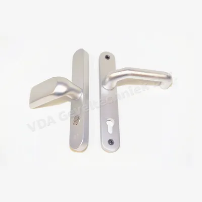 S2 veiligheidsbeslag SKG*** knop/kruk ovaal 246x40x16/9 PC62-92