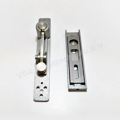 Dorma bovenspeun 8062 = Speun