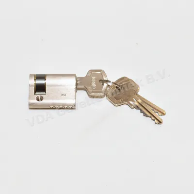 DOM Verstelbare halve cilinder 10x30