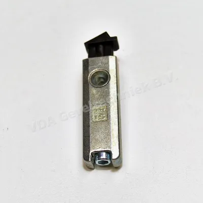 Siegenia TFST0011-100055 Tuerschnapper