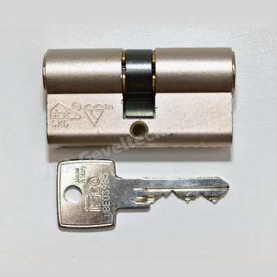 Iseo Cilinder 30x30 mm