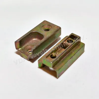 Gu rolnoksluitplaat (Rollzapf blech) 9-30146-03 tbv REHAU S702