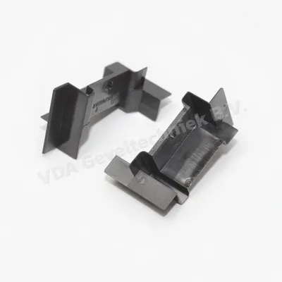 Schuco Türblende rechts 9005 zwart 218304.