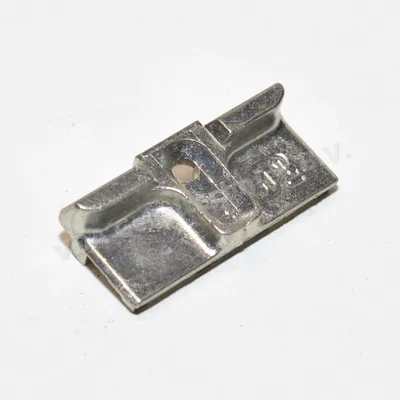 GU rolnoksluitplaat ferGUard*silber E-19550