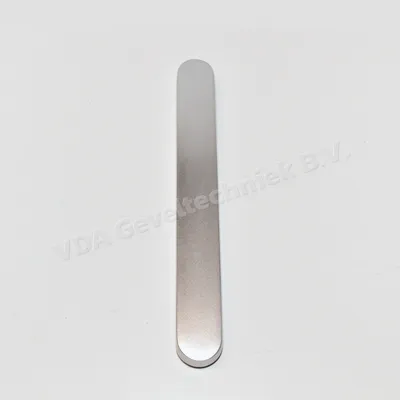 AMI VHB 257/32/2 SMALSCHILD OVAAL
BLIND 257x32MM