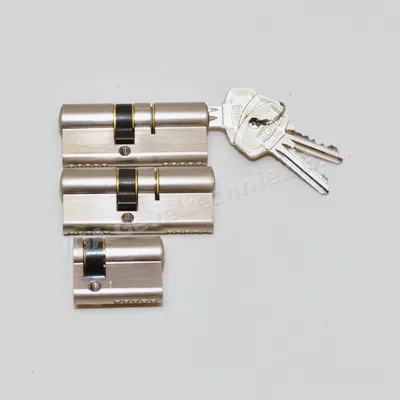 Dom set cilinder gelijksluitend 1x 10x30 2x 30x40 mm 3 sleutels