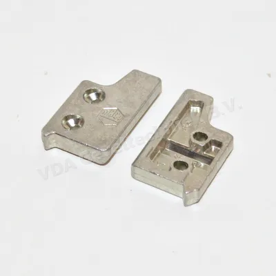 Maco oploop plaat vlak 30MM 365657 rechts hout