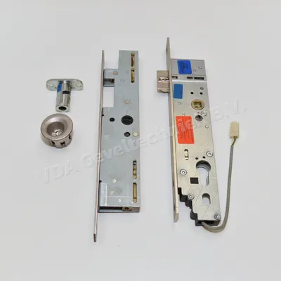 Schuco onderdeel electrisch Anti-Paniekslotset met Riegelfallenslot en tegenkast voor 2-vleugelige antipaniekdeur Drn 35 rechts 211876-B03