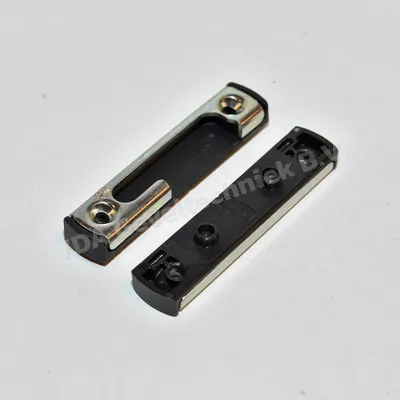 Winkhaus draaikiep veiligheids sluitplaat SBS.H.Z. 8-32.(9-18Z) Rechts Sicherheits-Schließblech 4983443
