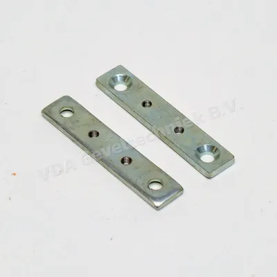 Hautau onderlegplaat met 2 gaten + 2 M4 gaten 80 x 16 mm