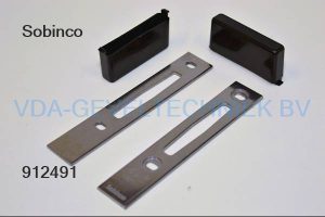 SOBINCO SLOTPLAAT 8354-4  130 x 24 mm  SKG** RVS