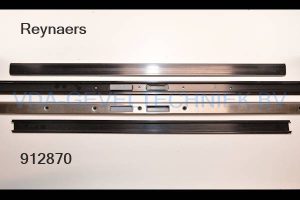 Reynaers Vouwwand Sluitplaat met montage profiel CF77. 061.7333