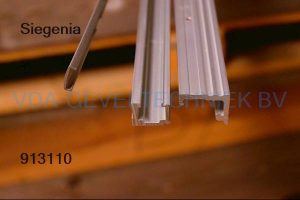 Siegenia PROF.S.PSK  Railset GR.87/200   F9 RVS look